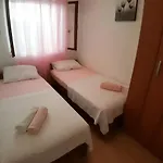 Дом отдыха Seaside House With A Swimming Pool Prigradica, Korcula - 22904 Blato (Korcula)